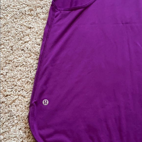 Lululemon pink tank - Picture 2 of 3